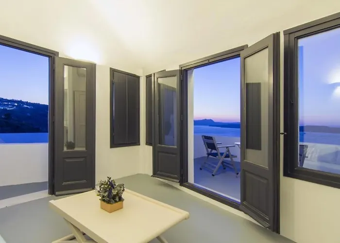 Grand Ambassador Santorini (adults Only) Szálloda Akrotírion