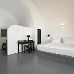 Grand Ambassador Santorini (adults Only) 酒店 Akrotírion