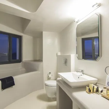 Hotel Grand Ambassador Santorini (adults Only) 5*