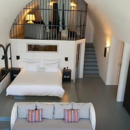 Grand Ambassador Santorini (adults Only) 5* Akrotírion