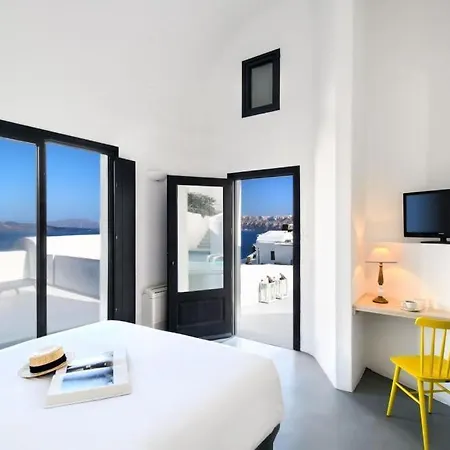 Grand Ambassador Santorini (adults Only) Hotel