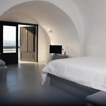 Hotel Grand Ambassador Santorini (adults Only) 5*