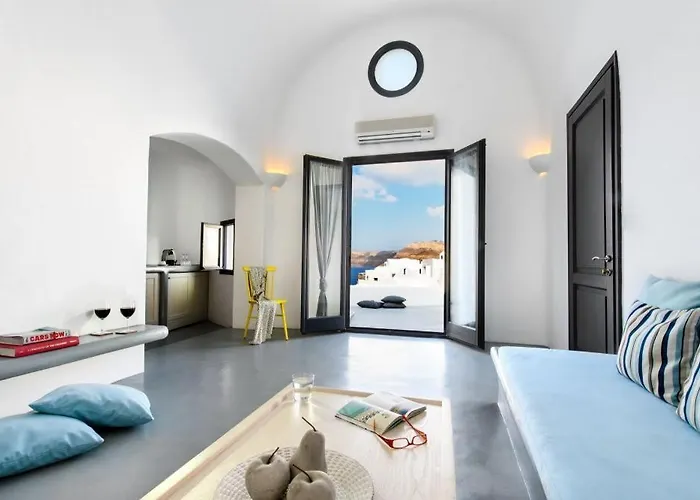 Grand Ambassador Santorini (adults Only) Otel Akrotírion