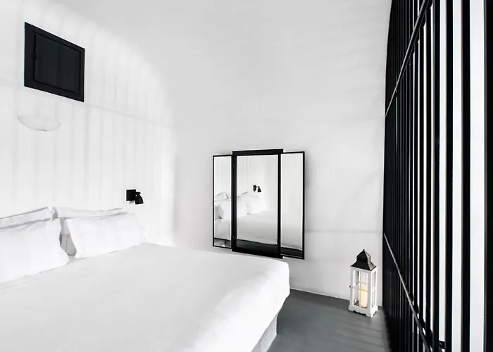 Otel Grand Ambassador Santorini (adults Only) Akrotírion