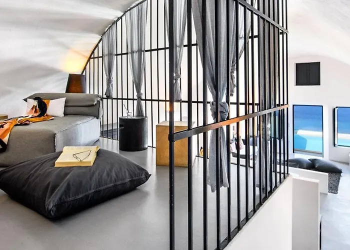 Grand Ambassador Santorini (adults Only) Otel