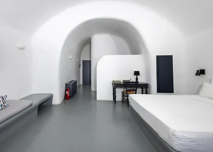 Grand Ambassador Santorini (adults Only) Akrotírion