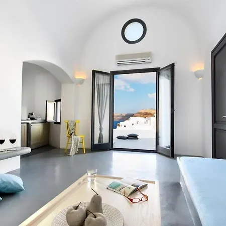 Grand Ambassador Santorini (adults Only) ホテル Akrotírion
