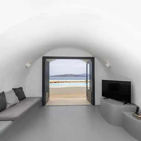 Grand Ambassador Santorini (adults Only) ホテル 5*