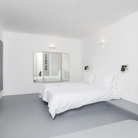 Grand Ambassador Santorini (adults Only) Hotel