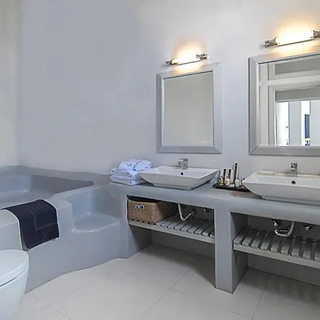 Grand Ambassador Santorini (adults Only) Akrotírion