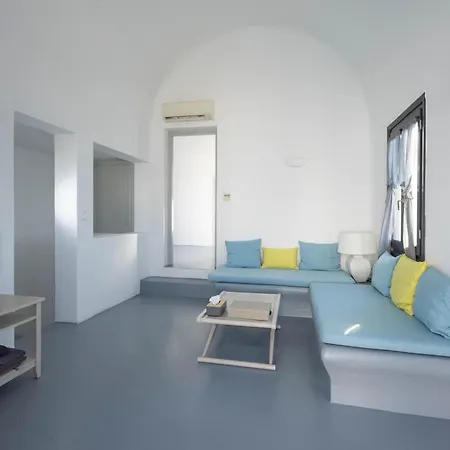 Grand Ambassador Santorini (adults Only) 5* Akrotírion