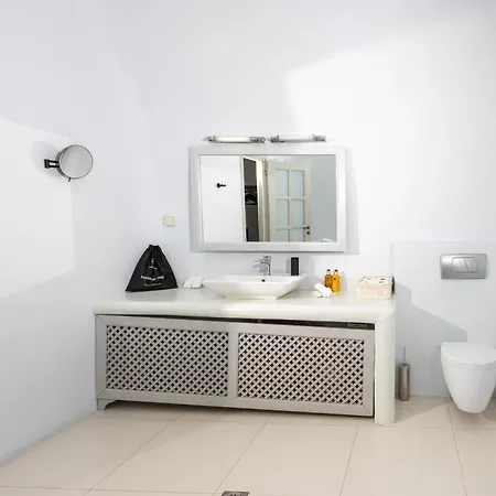 Hotel Grand Ambassador Santorini (adults Only)